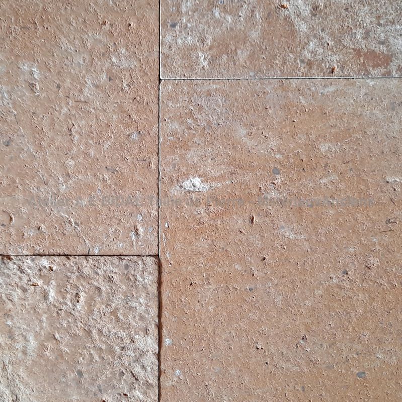 Dallage en pierre de Bourgogne par Atelier Alain BIDAL, tailleur de pierre en Provence