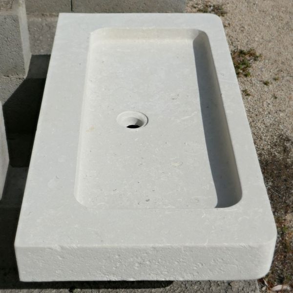 Cheap natural stone kitchen sink on sale at Atelier BIDAL.