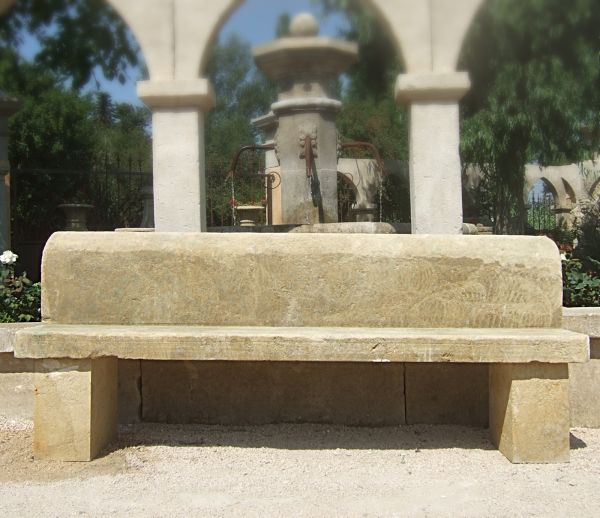 Sustainable outdoor furniture in carved limestone : large bench with backrest for sale in Provence