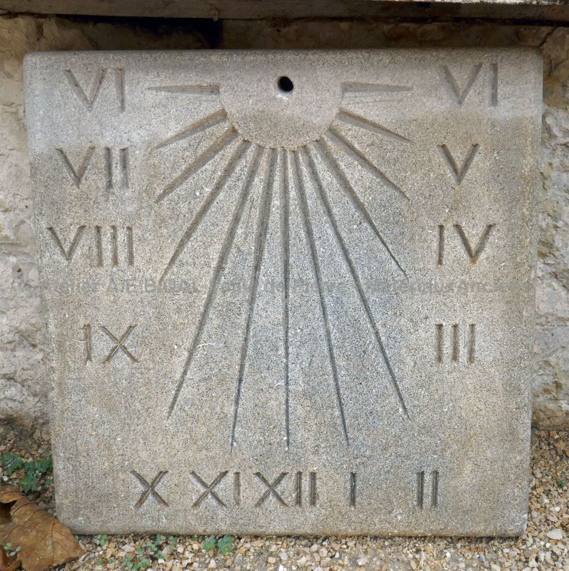 Sundial in Provence stone by the master stone-cutter Alain Bidal