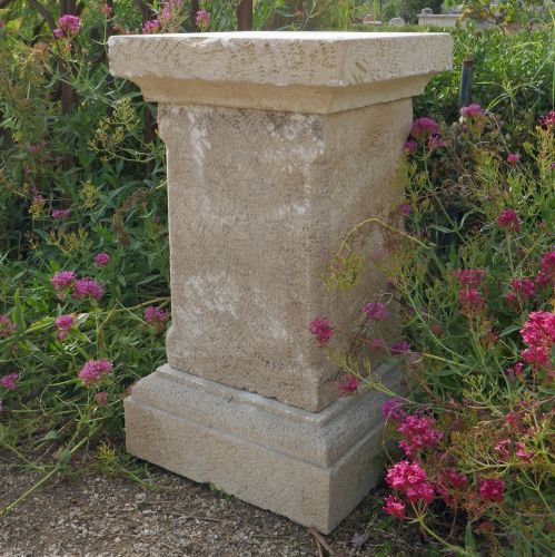 Provence stone base for statue or vase : natural stone pedestal.
